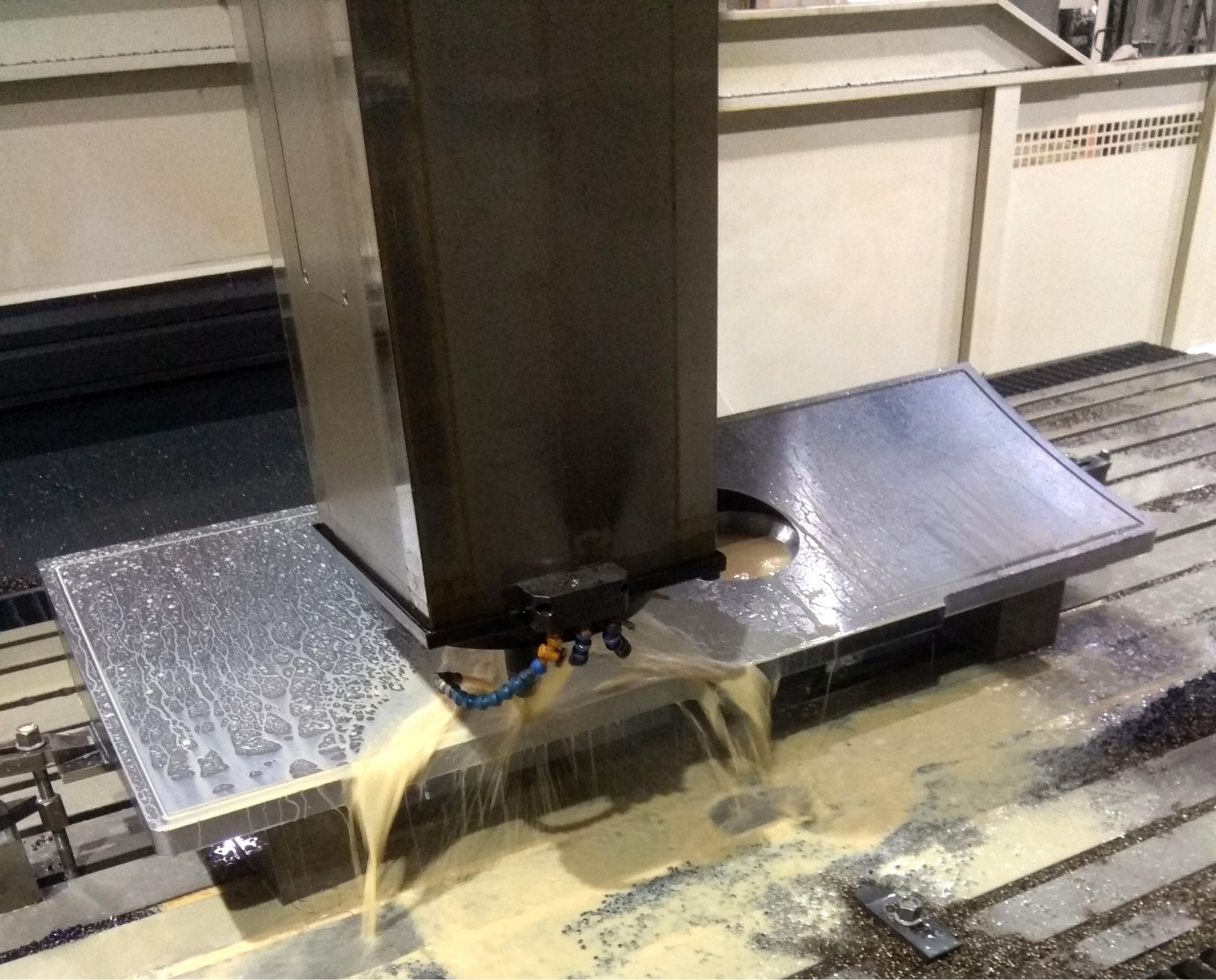 Фото 51 — Оборудование для теплоизоляции нефтегазопроводов